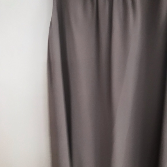 H&M tunic sleeveless dress Sz 6 taupe gray 100% silk midi - Picture 4 of 7